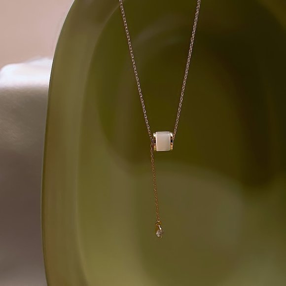 GOLICC White Small Waist Necklace - Picture 8 of 11